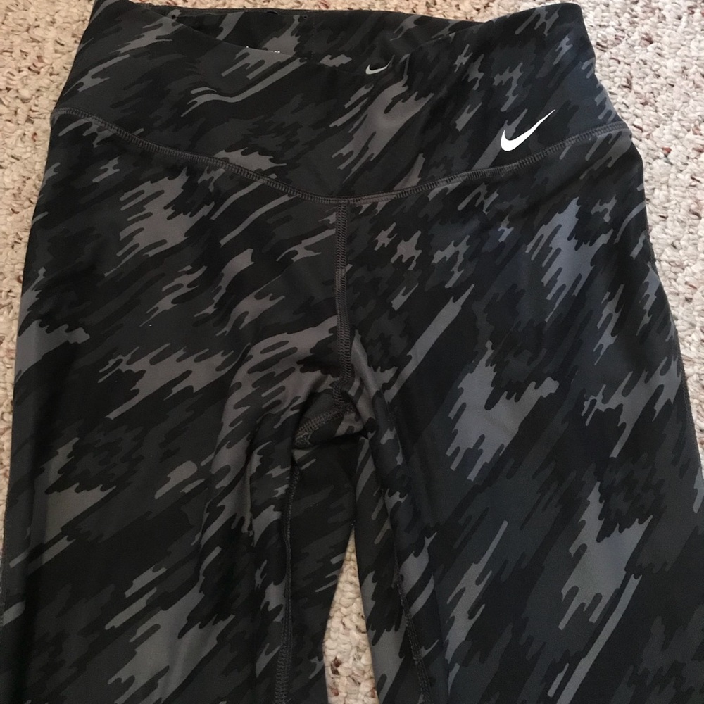 Nike leggings